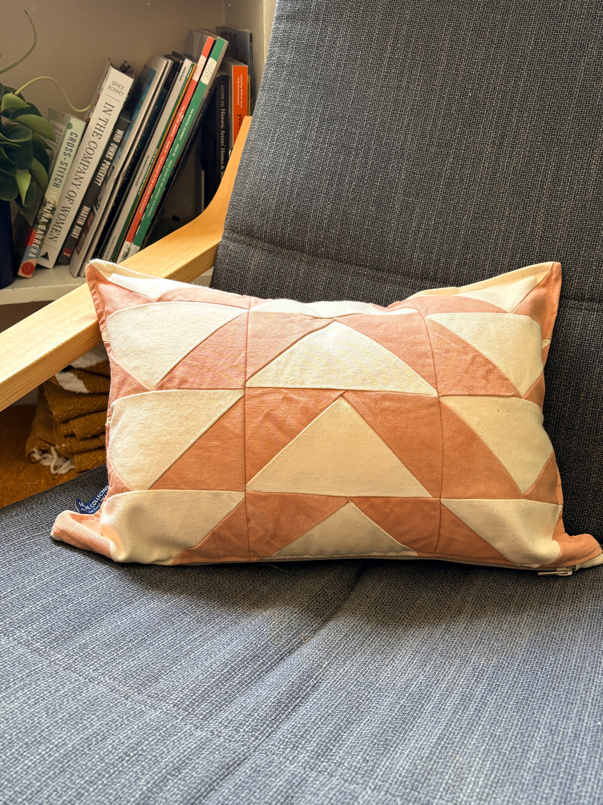 Quilted lumbar pillow w/insert