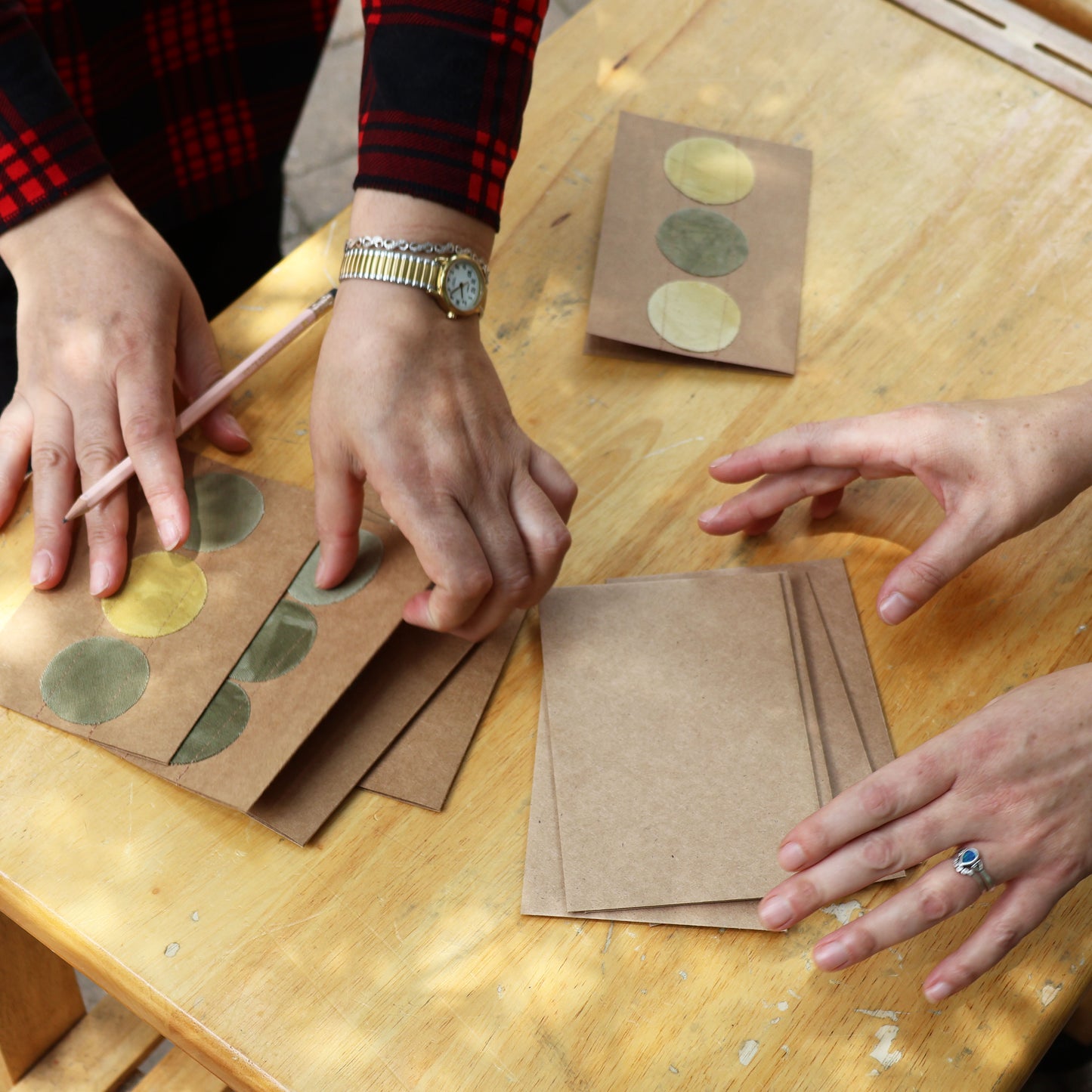 handmade-stationary-card-pack